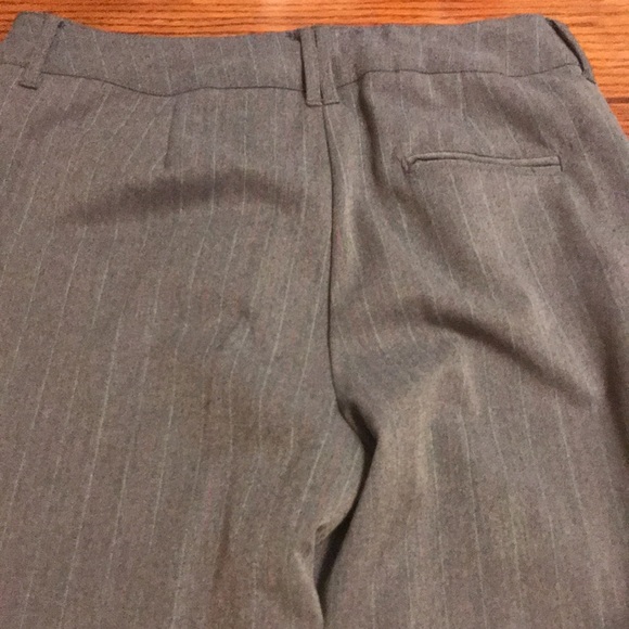 Women’s Pants Size 10 - Picture 11 of 12
